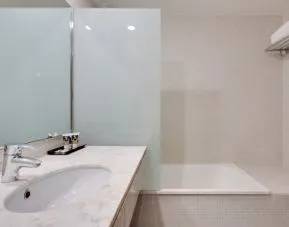 Hotel Augusta Barcelona Vallès, Barcelona