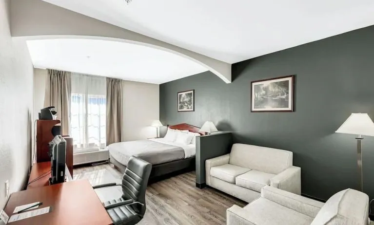 Spacious king suite at Quality Inn & Suites Liberty Lake - Spokane Valley.