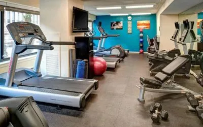 Fully equipped fitness center at Sonesta ES Suites Chicago Downtown Magnificent Mile - Medical.