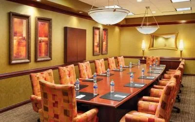 Meeting room at Embassy Suites By Hilton Hampton Convention Center.