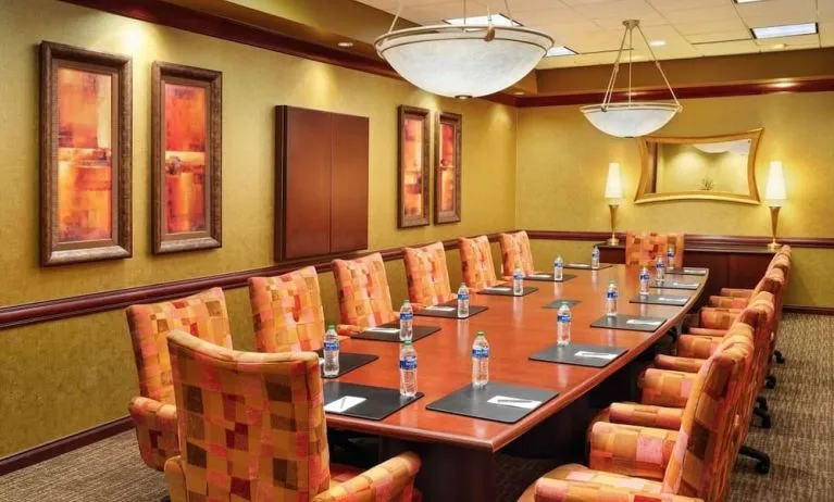 Meeting room at Embassy Suites By Hilton Hampton Convention Center.