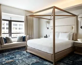 Day use room with natural light at New York Hilton Midtown.