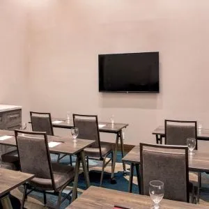 Meeting room at Hilton Garden Inn NYC Financial Center/Manhattan Downtown.

