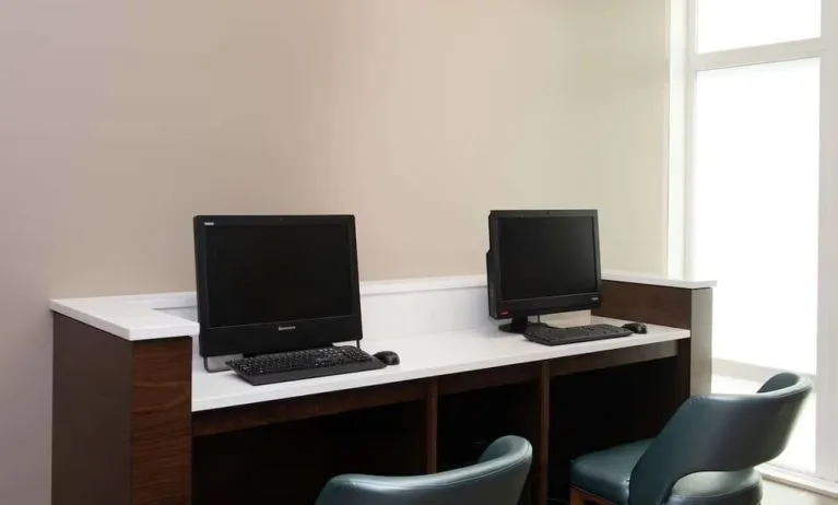 Business center at Embassy Suites By Hilton Seattle-North-Lynnwood.
