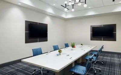 Meeting room at Hilton Charlotte Airport.
