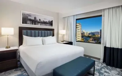 Day use room with natural light at Doubletree By Hilton Houston Medical Center Hotel & Suites.
