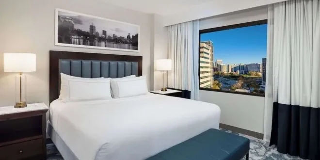 Hotel Doubletree By Hilton Houston Medical Center Hotel & Suites image