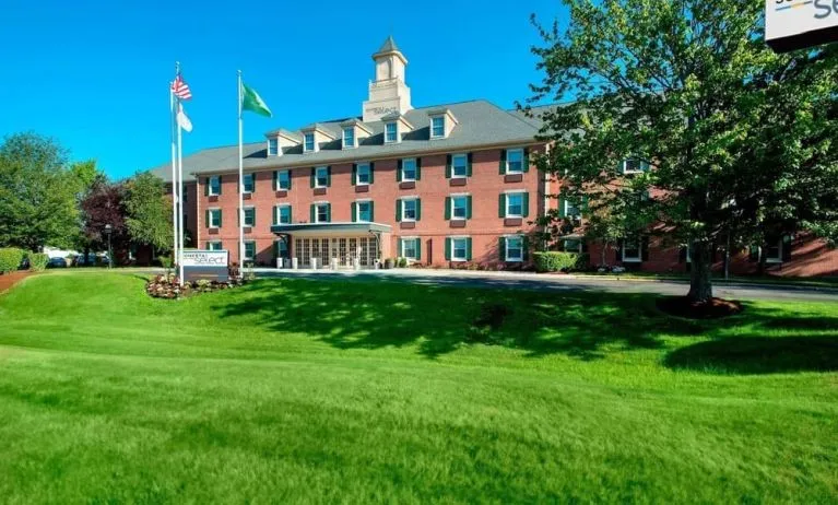 Exterior of Sonesta Select Boston Danvers.