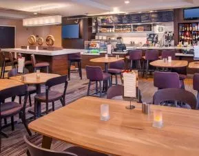 Dining area at Sonesta Select Allentown Bethlehem Airport.