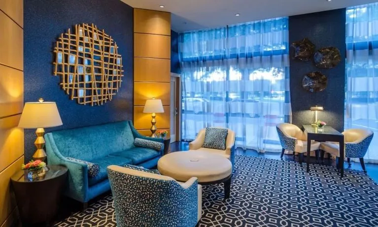 Lobby and coworking lounge at Beacon Hotel.