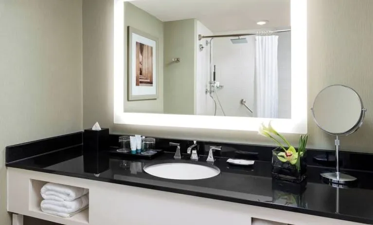 Guest bathroom with shower at The Westin Arlington Gateway.