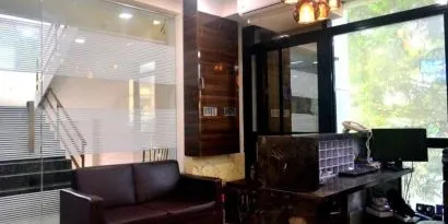 Lobby seating at THE BEST HOTEL MUMBAI.