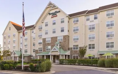 Hotel exterior at Towneplace Suites By Marriott Arundel Mills.