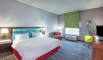 Day use room at Hampton Inn & Suites Houston-Bush Intercontinental Aprt.