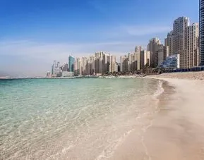 Beach access at Hilton Dubai The Walk.