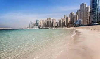 Beach access at Hilton Dubai The Walk.