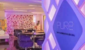 Hotel bar at Hilton Dubai The Walk.