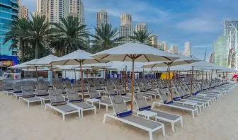 Beach access at Hilton Dubai The Walk.