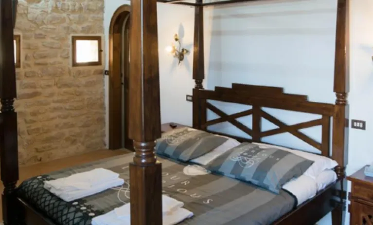 Hotel Castello di Giomici, Giomici