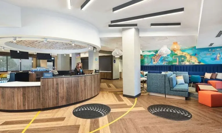 Reception area at Tru By Hilton Ft. Lauderdale Airport.