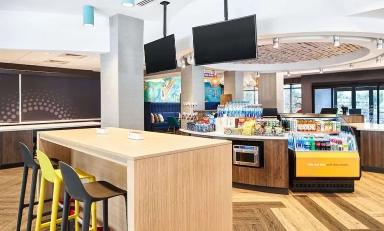 Meeting space at Tru By Hilton Ft. Lauderdale Airport.