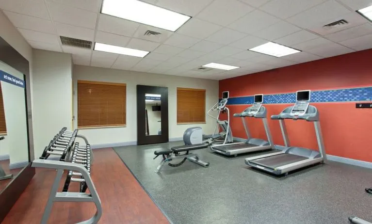 Well equipped fitness center at 	Hampton Inn & Suites Clovis-Airport North.