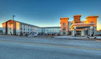 Exterior and parking area at Sleep Inn Oakbrook Terrace.