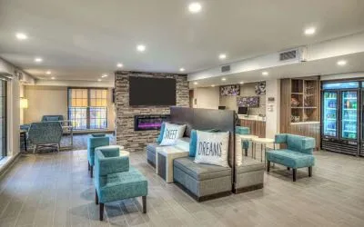 Lobby lounge at Sleep Inn Oakbrook Terrace.