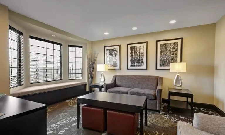 Lobby lounge at Staybridge Suites Washington D.C.- Greenbelt.