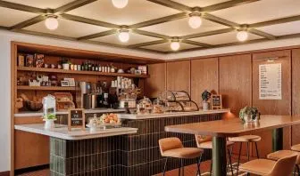 Hotel's coffee shop perfect for coworking at Romer Hell's Kitchen.