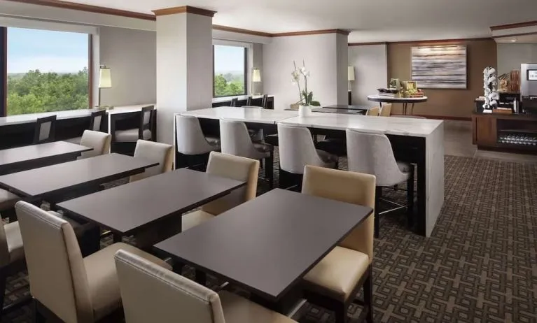 Dining area at Hilton Short Hills.