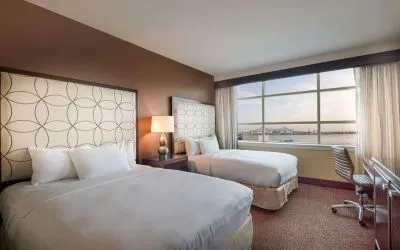 Day use twin room with work desk at Hilton Baton Rouge Capitol Center.