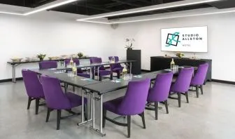 Meeting room at Hotel Studio Allston.