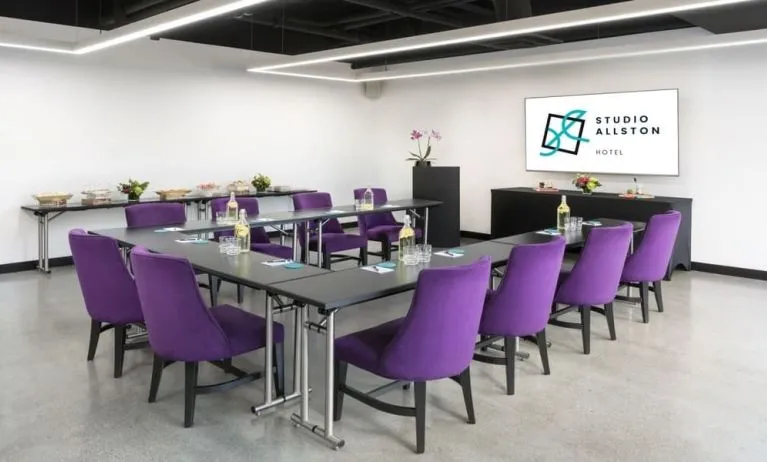 Meeting room at Hotel Studio Allston.