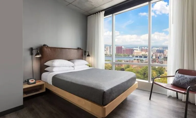 Day use room with natural light at Moxy Boston Downtown.