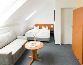 Hotel Classic Goethe & Restaurant Messe, Frankfurt