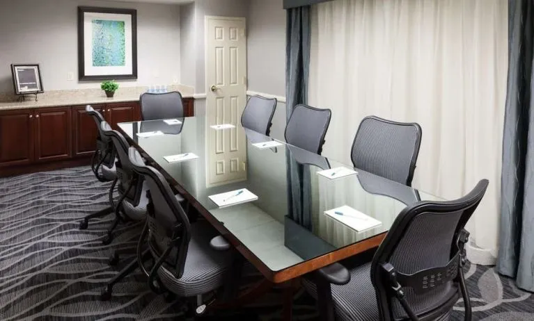 Professional meeting room at Homewood Suites By Hilton Newark-Cranford.