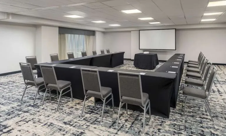Meeting room at Homewood Suites By Hilton Miami Airport-Blue Lagoon.
