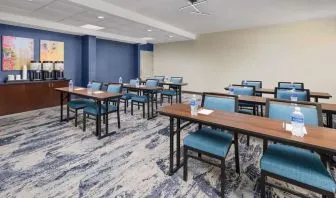 Meeting room at Hampton Inn Ft. Lauderdale-Cypress Creek.
