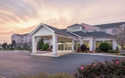 Entrance at Hilton Garden Inn Dothan.
