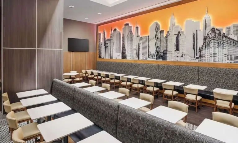 Dining area at Hampton Inn Manhattan/Times Square Central.
