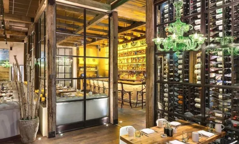 Hotel restaurant at Le Méridien Columbus, The Joseph..
