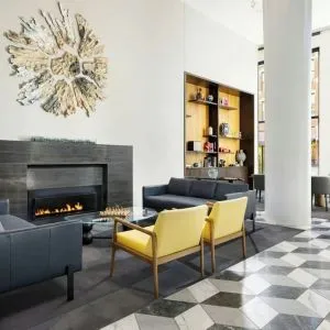Lobby and coworking space with fire place at Le Méridien Columbus, The Joseph.