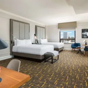 Bright and spacious day use twin room with work desk at Stanford Court San Francisco.