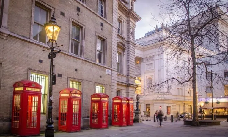 City views at Thistle Bloomsbury Park.