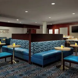 Dining area at Courtyard Boston Cambridge.
