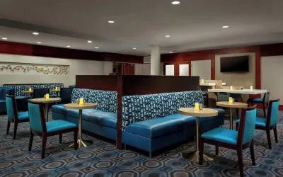Dining area at Courtyard Boston Cambridge.
