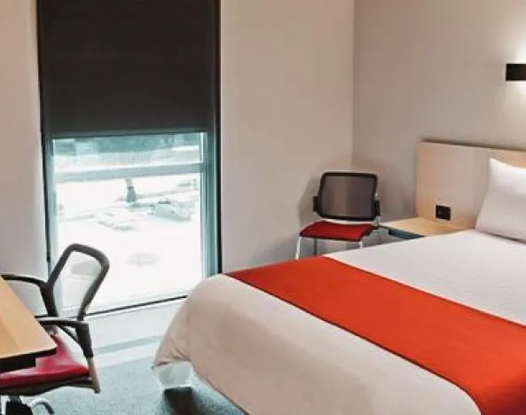 City Express by Marriot CDMX Plaza Central, Mexico City