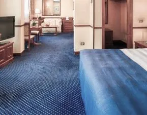 Leonardo Hotel Milan City Center, Milan