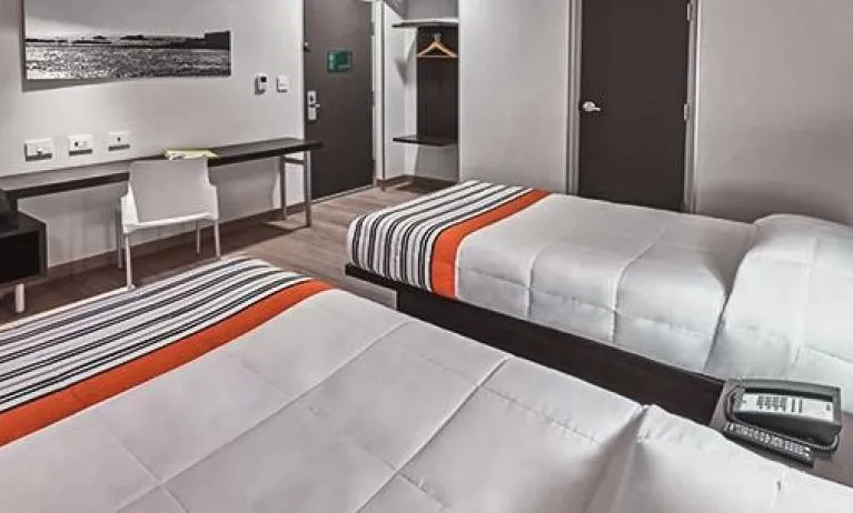 City Express Junior by Marriott CDMX Sullivan, Mexico City